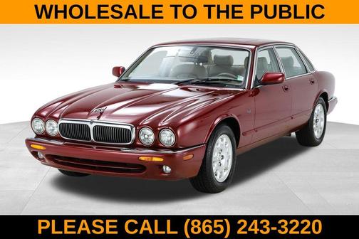2001 Jaguar XJ8 