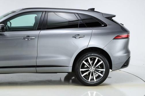 2025 Jaguar F-PACE P250 R-Dynamic S