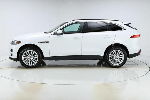 2017 Jaguar F-PACE 35t Prestige