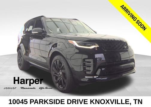 Santorini Black 2025 Land Rover Discovery P300 Dynamic SE