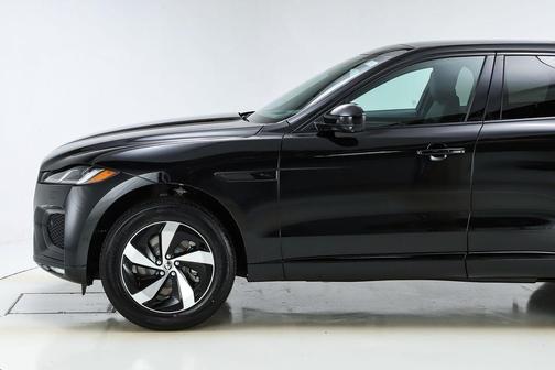 Santorini Black 2026 Jaguar F-PACE P250 R-Dynamic S