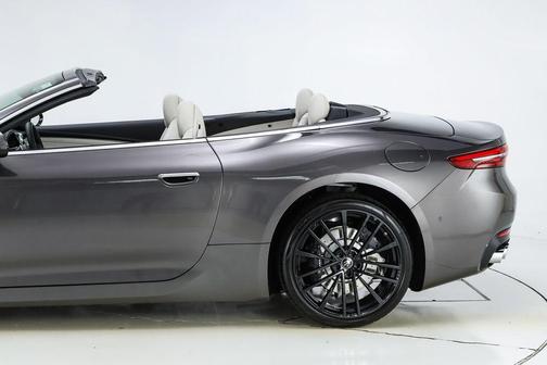 Grigio 2026 Maserati GranCabrio BASE