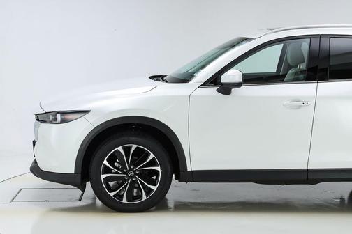 2023 Mazda CX-5 Preferred