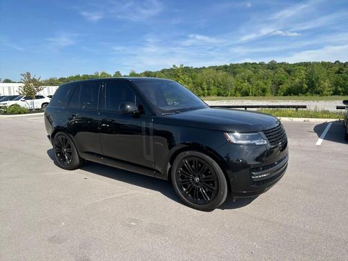 Santorini Black 2023 Land Rover Range Rover P530 SE