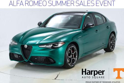 2025 Alfa Romeo Giulia Base