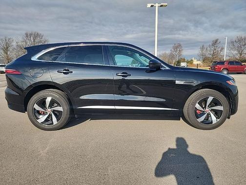 2022 Jaguar F-PACE S