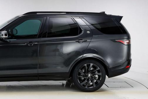 2021 Land Rover Discovery R-Dynamic HSE