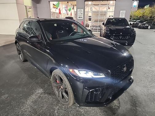 2023 Jaguar F-PACE SVR