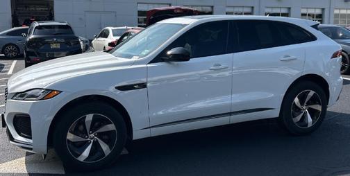 2024 Jaguar F-PACE P250 R-Dynamic S