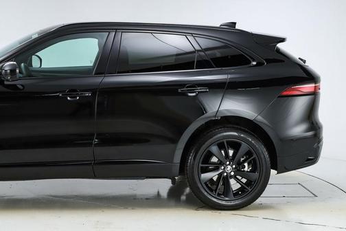 2026 Jaguar F-PACE P250 R-Dynamic S