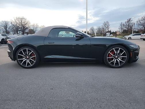 2023 Jaguar F-TYPE R