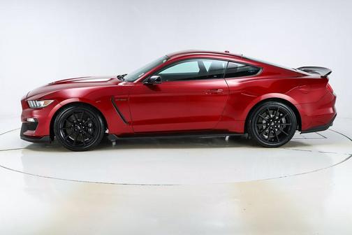 2018 Ford Shelby GT350 Base