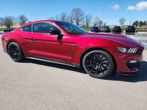 2018 Ford Shelby GT350 Base