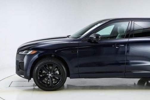 2026 Jaguar F-PACE P250 R-Dynamic S