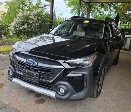 Crystal Black Silica 2024 Subaru Outback Limited