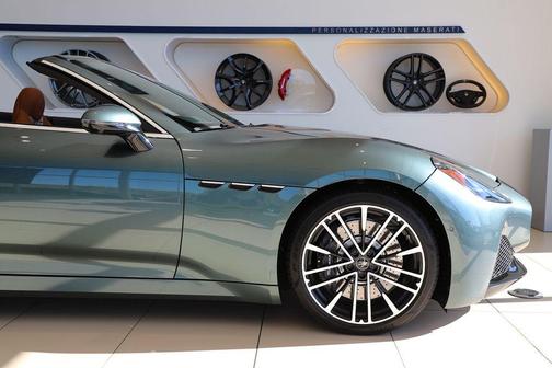 2026 Maserati GranCabrio Trofeo