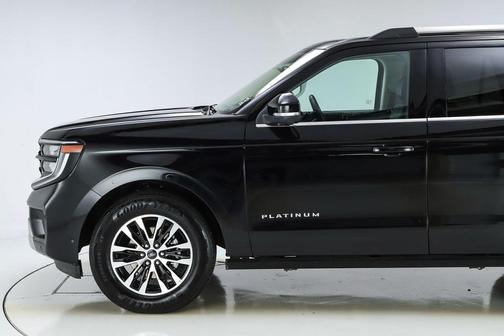 Agate Black Metallic 2025 Ford Expedition Platinum