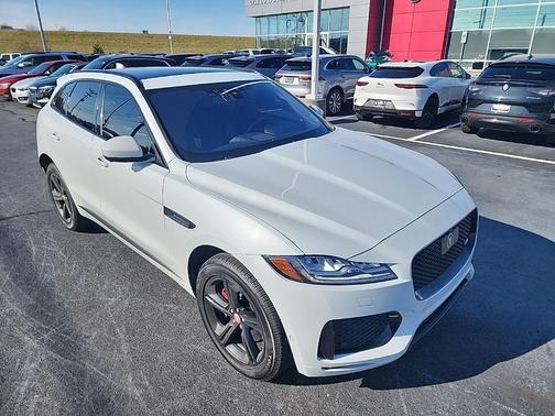 2018 Jaguar F-PACE S