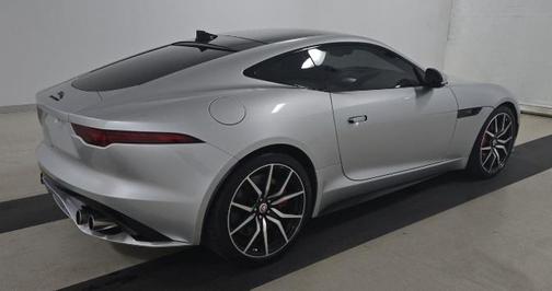 2022 Jaguar F-TYPE R