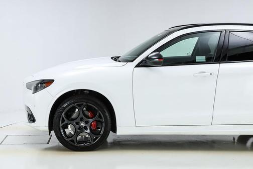 2025 Alfa Romeo Stelvio Special Edition