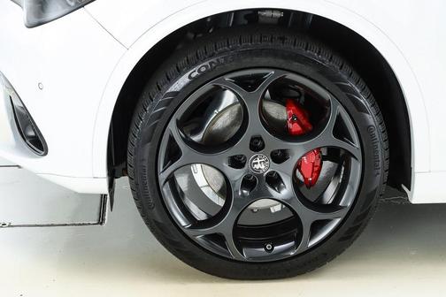 2025 Alfa Romeo Stelvio Special Edition