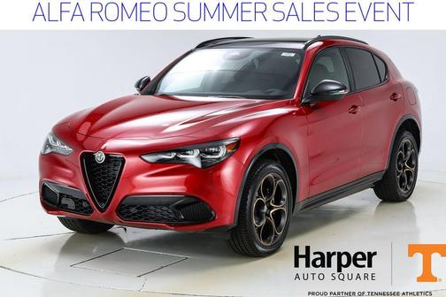 2025 Alfa Romeo Stelvio Base
