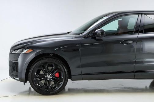 2026 Jaguar F-PACE P400 R-Dynamic S