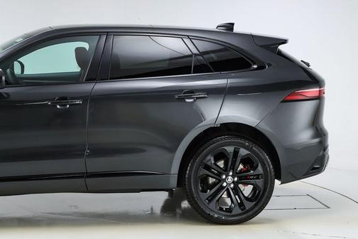 2026 Jaguar F-PACE P400 R-Dynamic S