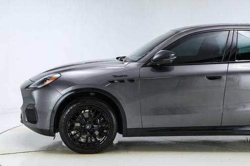 Grigio 2025 Maserati Grecale Modena