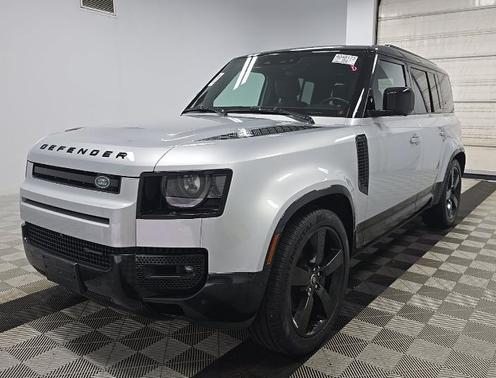 Hakuba Silver 2023 Land Rover Defender 110 X-Dynamic SE