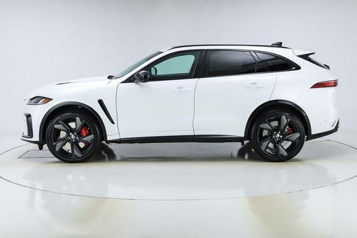 2026 Jaguar F-PACE SVR 575 Edition