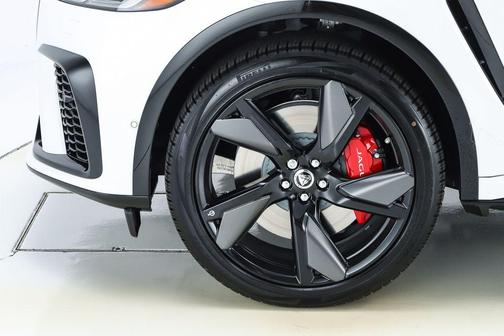 2026 Jaguar F-PACE SVR 575 Edition