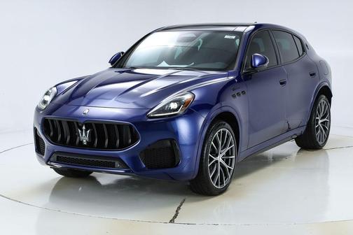 Blu 2026 Maserati Grecale Modena