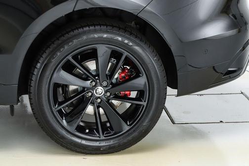 2026 Jaguar F-PACE P400 R-Dynamic S