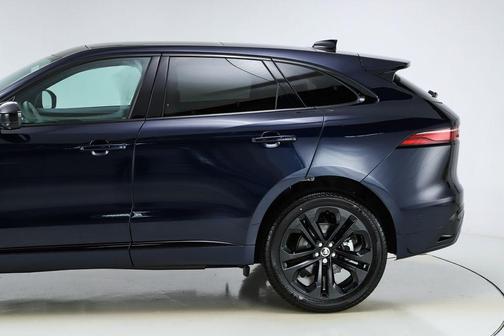 2026 Jaguar F-PACE P250 R-Dynamic S