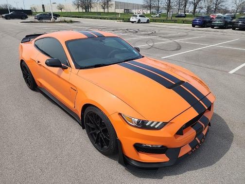 2020 Ford Shelby GT350 Base