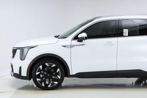2025 Kia Sorento SX