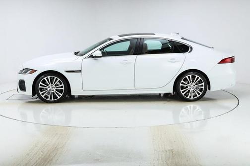 2024 Jaguar XF R-Dynamic SE