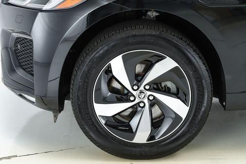 2025 Jaguar F-PACE P250 R-Dynamic S