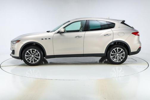 2017 Maserati Levante Base