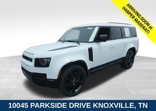 Fuji White 2024 Land Rover Defender P400 X-Dynamic SE