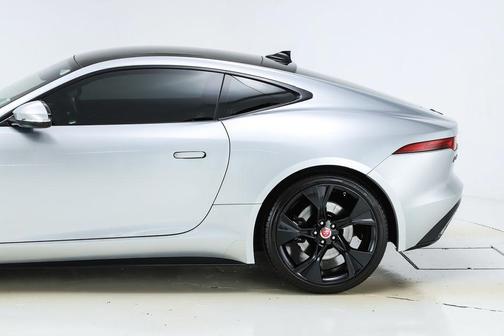 2021 Jaguar F-TYPE R-Dynamic