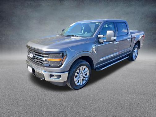 CARBONIZED GRAY METALLIC 2024 Ford F-150 XLT