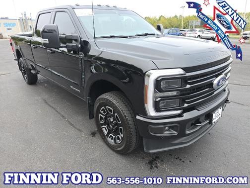 2025 Ford F-250 PLATINUM