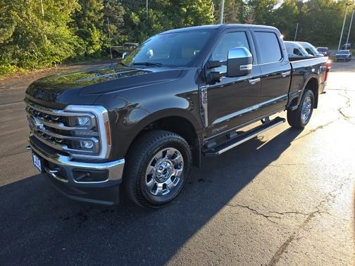 2024 Ford F-350 LARIAT SUPER DUTY