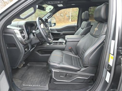 2024 Ford F-250 PLATINUM