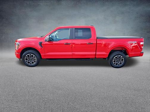 RACE RED 2023 Ford F-150 XL