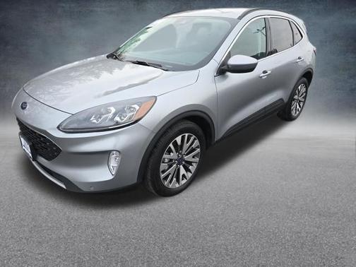 ICONIC SILVER 2022 Ford Escape TITANIUM
