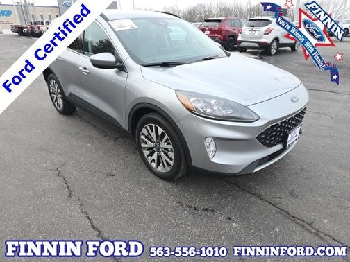 2022 Ford Escape TITANIUM