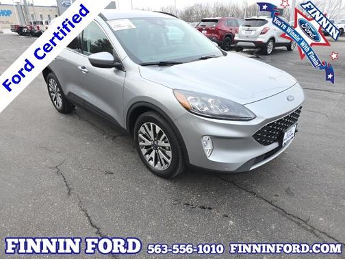 2022 Ford Escape TITANIUM